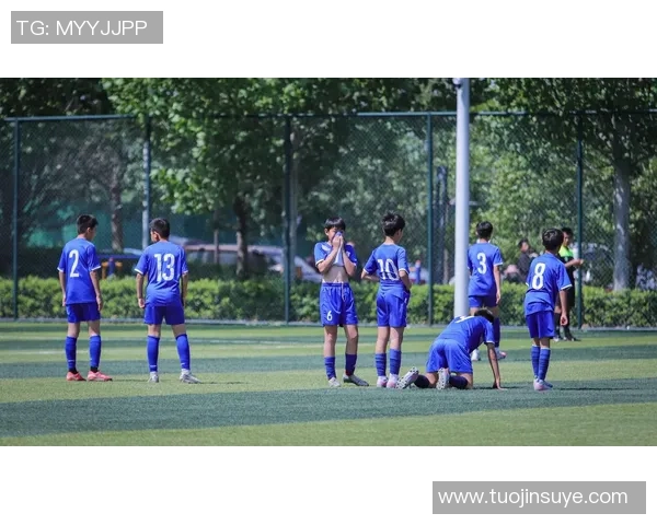 脾气温和的足球明星有哪些他们如何保持良好的心态与球场表现 脾气温和的足球明星有哪些他们如何保持良好的心态与球场表现