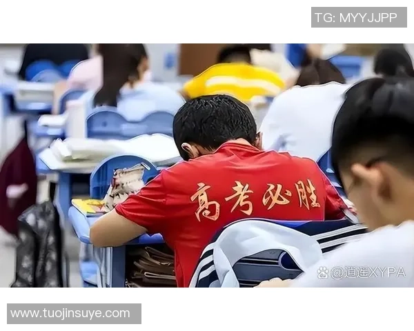 足球巨星化身考场助威官为莘莘学子高考送上真挚祝福 足球巨星化身考场助威官为莘莘学子高考送上真挚祝福